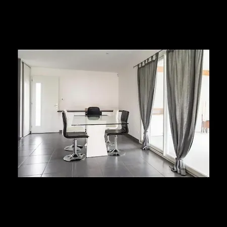 Ouii Hotell Belin-Beliet